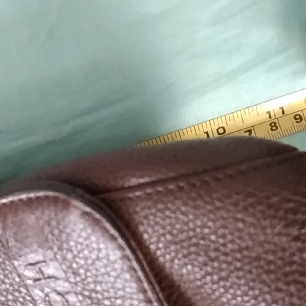 SADDLE  BAG  STYLE   COACH. - Picture 7 of 12